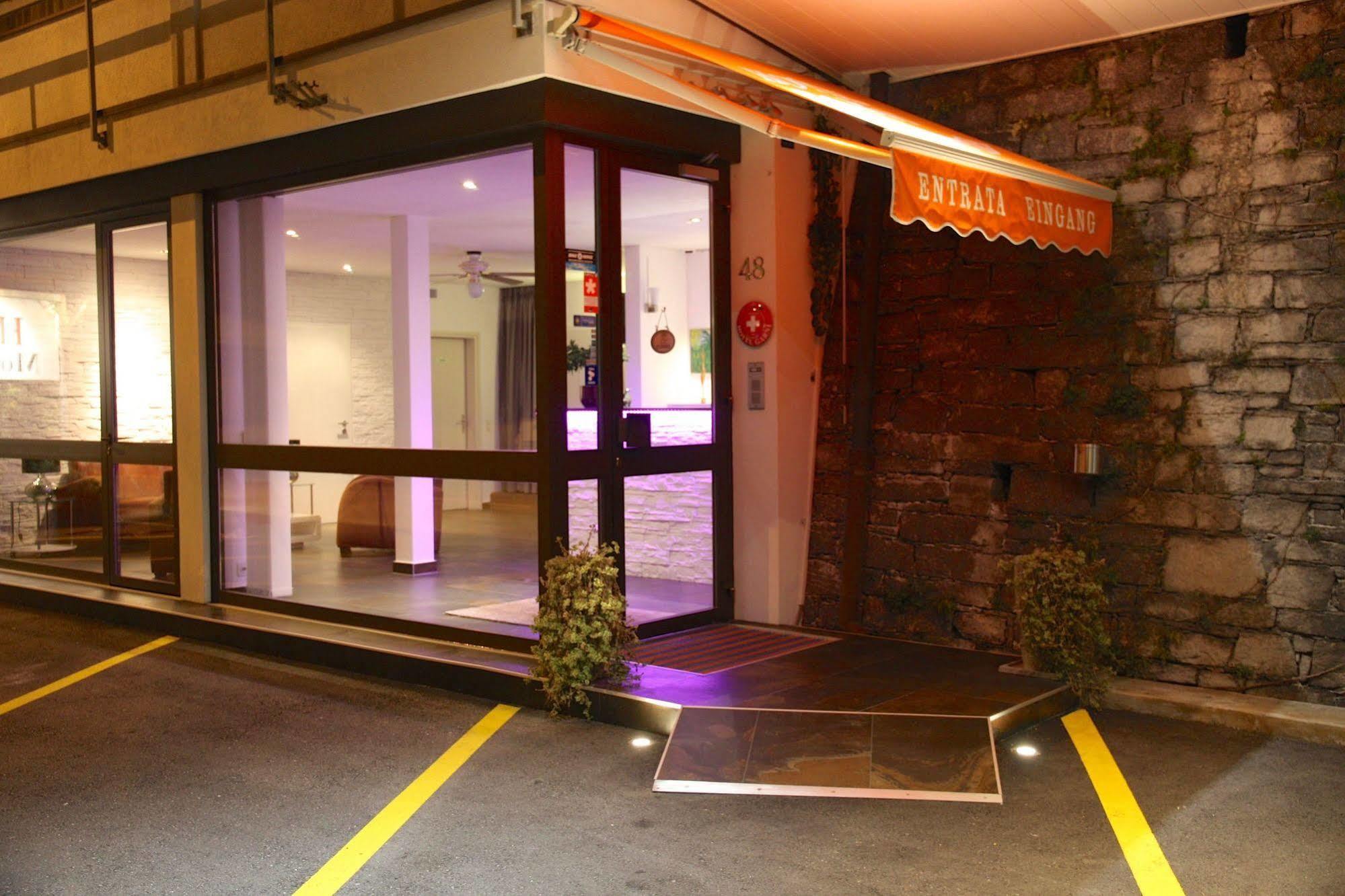 Hotel Garni Morettina ブリッサーゴ エクステリア 写真
